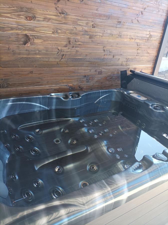 Loft Sauna Jacuzzi Ospariegeois 라벨라네 외부 사진
